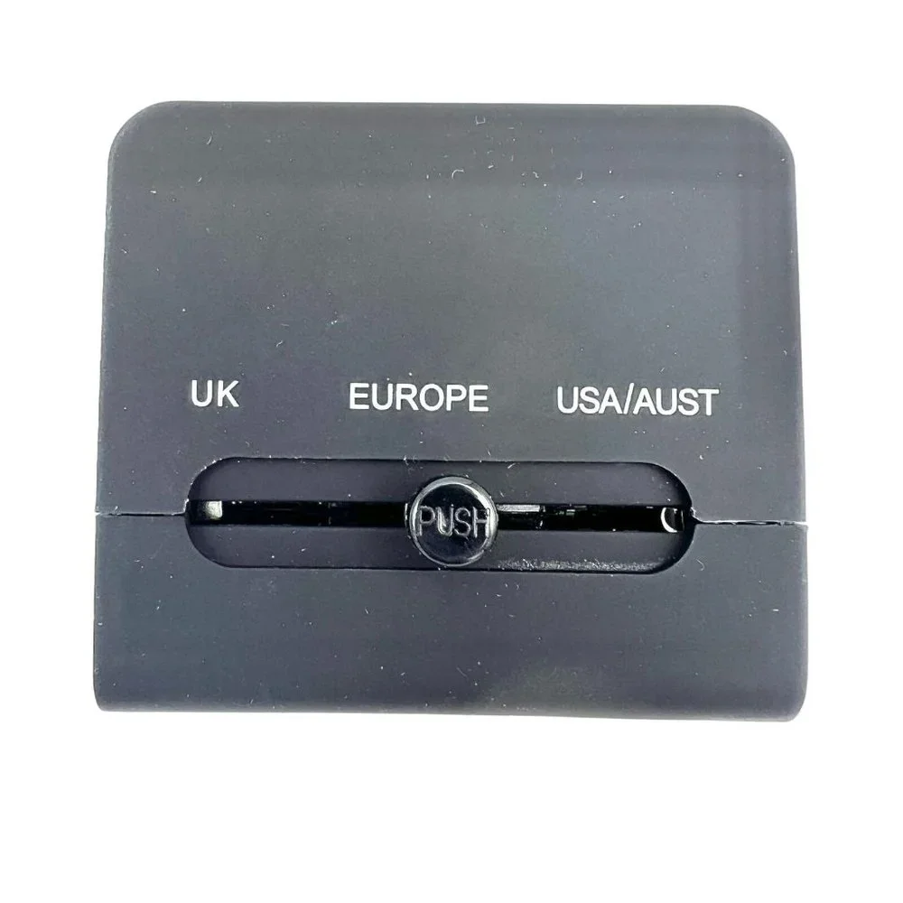 Travel Adapter with Dual USB Charger Black Supports USA Australia UK Europe NIB